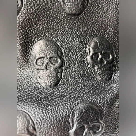 IO Pelle Italian Leather Skull Embossed Crossbody Bag Black NWT
